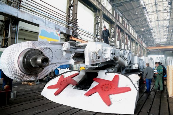 Третий проходческий комбайн П-315 для шахтоуправления «Покровское» сошел с конвейера НКМЗ