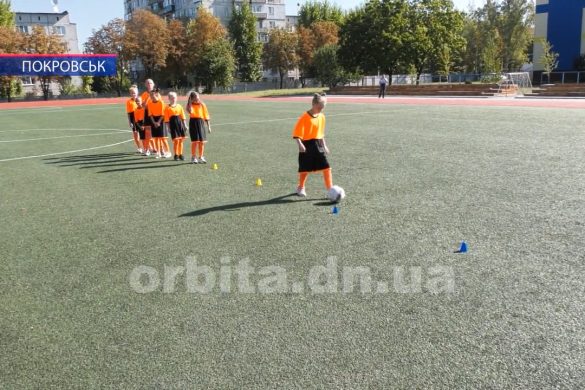 mpv-shot0004Додатковий урок фізкультури запроваджено у школах Покровська