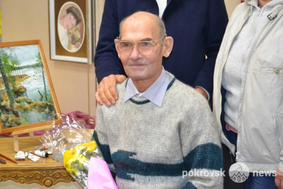 В Покровске открылась благотворительная выставка Константина Маломанюка