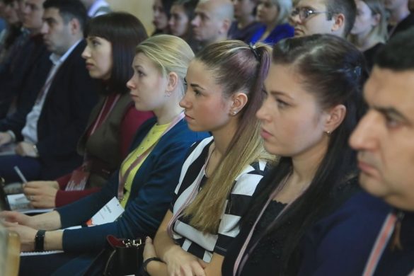 Для працівників підприємств-партнерів ПРАТ «Донецьксталь» запрацювала Академія професійного росту