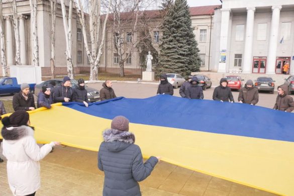 День Гідності та Свободи урочистим мітингом відзначили у Покровську