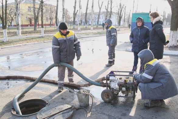 Новим спецодягом забезпечили представників аварійної служби КП «Покровськводоканал»