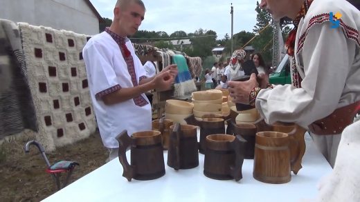 Купуй українське, або В Косів - за унікальними подарунками