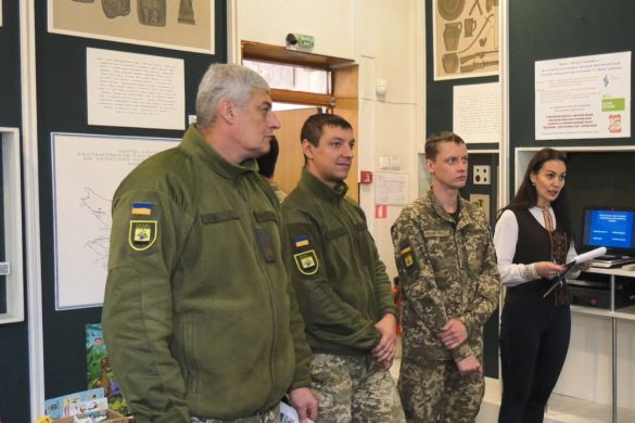 Квест-вікторину до Дня Збройних сил України провели у Покровському історичному музеї