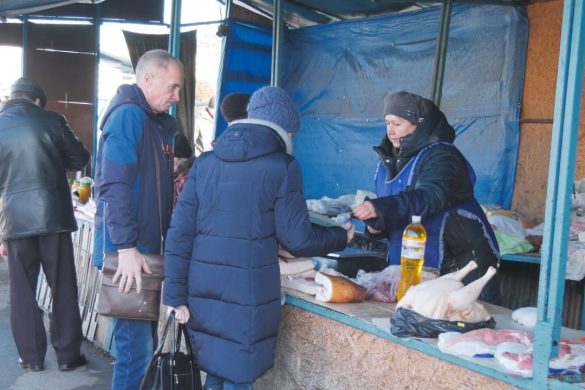 Як не збанкрутіти при підготовці до свят, або Скільки коштує цьогоріч накрити новорічний стіл