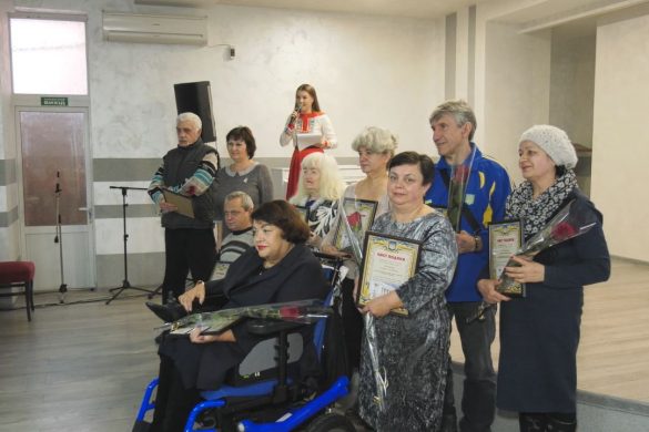 «Ми є. Ми рівні». У бібліотеці ім. Шевченка вшанували людей з інвалідністю