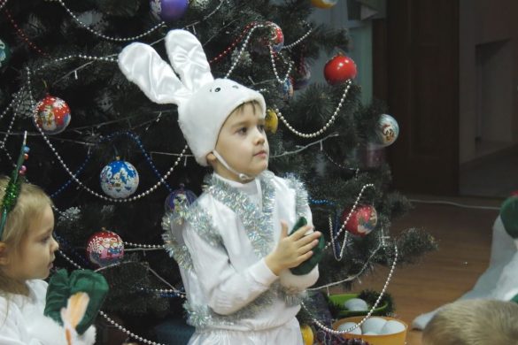 Благодійний новорічний ранок пройшов у сімейному центрі «Журавушка» за сприяння БФ «Надія»