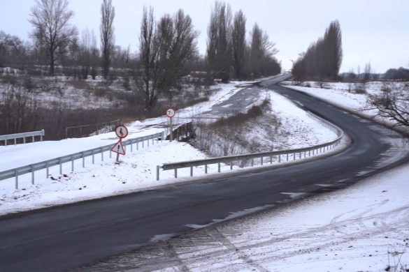 У Гродівці відремонтували дорогу та зробили об’їзд аварійного мосту