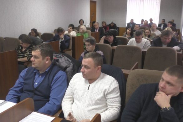 Чергова сесія міської ради пройшла у Добропіллі