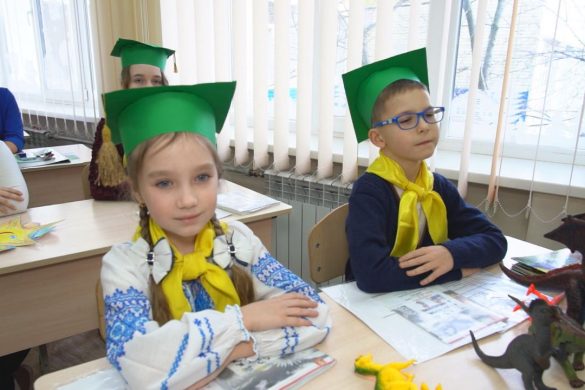 Від мудрих дітей – до мудрих дорослих. День науки пройшов в опорній школі Покровська
