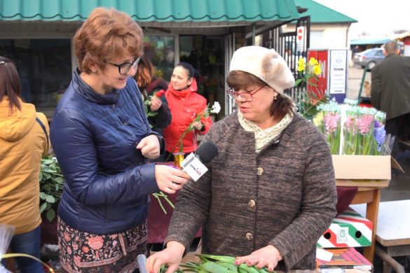 Покровськ напередодні 8 Березня: передсвяткова метушня та море квітів