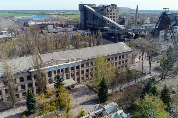 За крок до екологічної катастрофи, або Небезпечне життя в полоні непрацюючої шахти