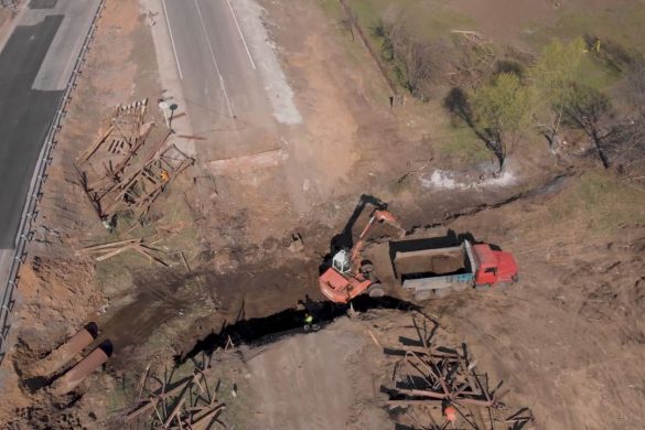 У Гродівці почали ремонтувати міст-довгожитель