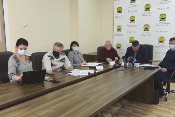 COVID-19 в Україні - ситуація в країні погіршується, Донеччина стабільно тримається
