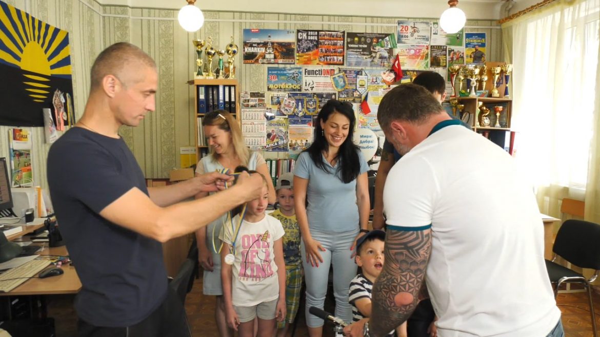 Переможці міського відеоконкурсу «Я у спорті з дитинства» отримали нагороди