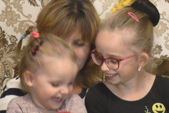 Родина переселенців взяла на виховання одинадцятеро дітей