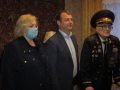 Духовий оркестр, подарунки та щира увага від народного депутата: Михайло Глобенко приймав вітання зі століттям