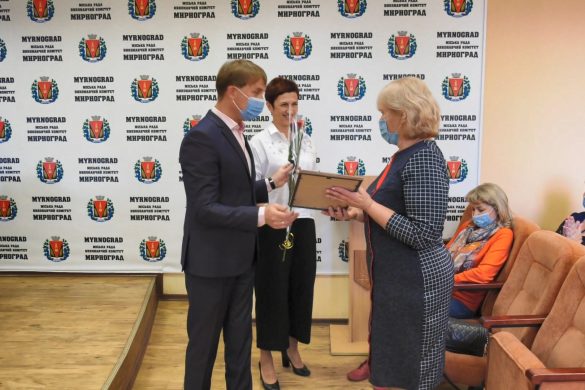 Прийомні родини привітали у Мирнограді