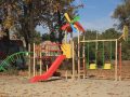 У Мирнограді встановлюють дитячі майданчики