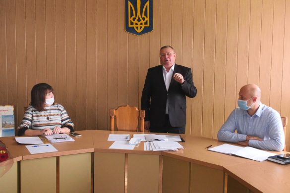 Депутати Покровського району провели останню сесію у нинішньому складі