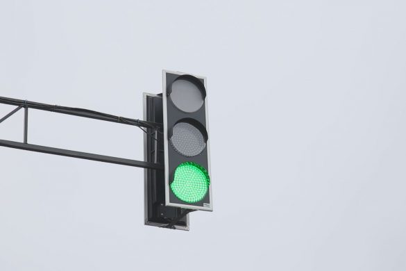 Рух врегульований. У центрі Мирнограда повноцінно запрацював світлофорний комплекс