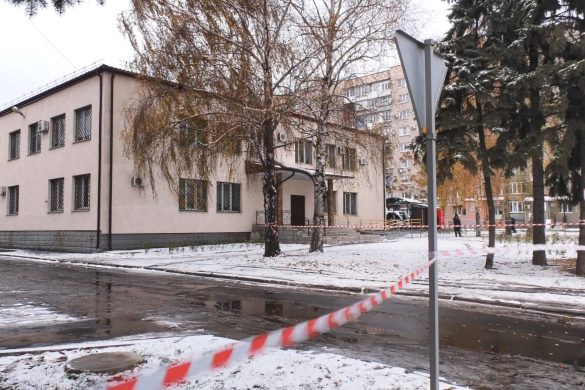 Будівля суду замінована! Одразу три установи на Донеччині призупиняли роботу