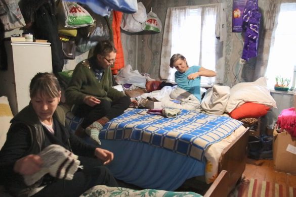 Покровські волонтери надають підтримку особам, що опинились на вулиці
