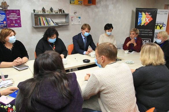 Кава з мером. У Мирнограді міський голова зустрівся з головами ОСББ