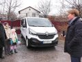 У Новий рік - на новому автомобілі. Мирноградський будинок сімейного типу отримав мікроавтобус