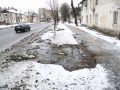 Тече вода, біжить вода. Мирноградці б’ють на сполох через порив водогону