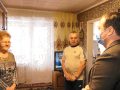 З подякою за синів. Представники Покровської влади відвідали батьків загиблих АТОвців