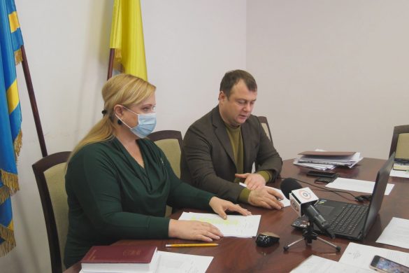 Сесія міської ради у Покровську: нова фракція та конкурс на керівника лікарні