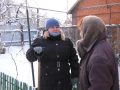 Сніг почистити, дров нарубати та вугілля наносити. Нежіночі зимові будні соціальних працівниць