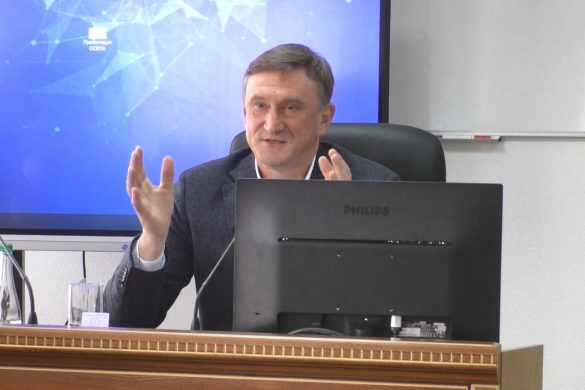 Сесія у Добропіллі: новий заступник, робочі місця та звернення покровчан