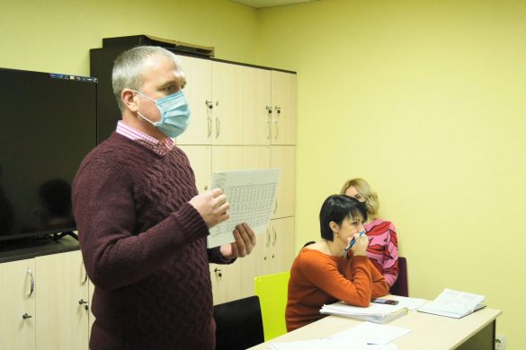 Зустріч управителів та городян. Нові картки будинків, боротьба з боржниками та контроль ремонтів