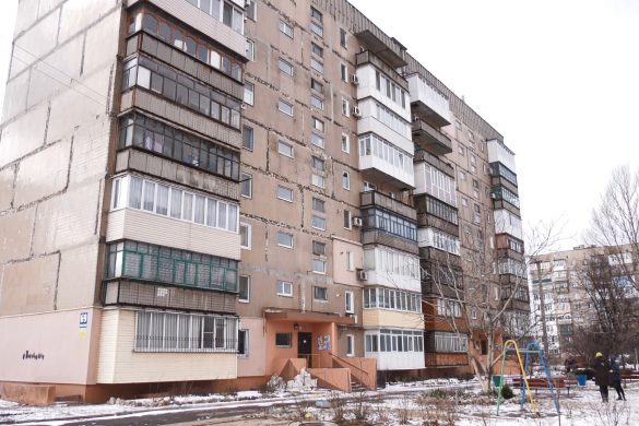 Сучасні та безшумні. У покровських багатоповерхівках почали встановлювати нові ліфти