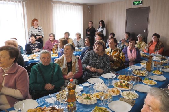 Подарунки та святковий настрій. Зі святом весни привітали сільських мешканок