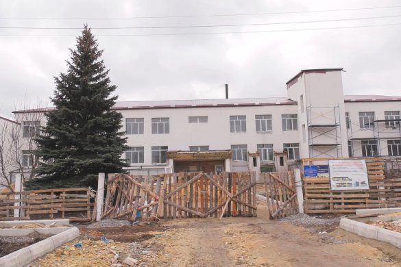 Реконструкція під контролем. Змінилось фінансування ремонту школи в селі Петрівка