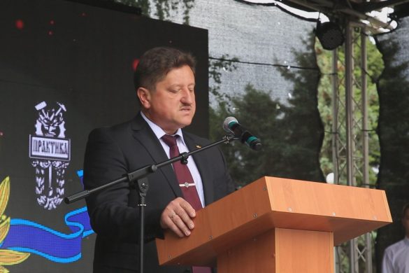 Грамоти, нагороди та теплі слова. ДонНТУ приймає вітання зі столітнім ювілеєм