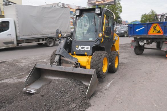 Гарна новина для автовласників! У Покровську розпочато ремонт доріг
