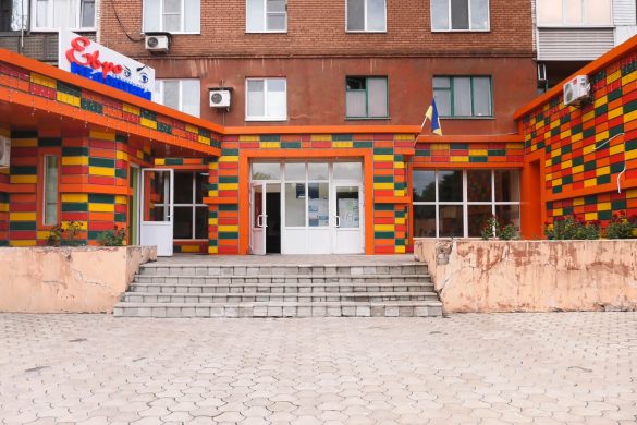 Бажаєш отримати освіту до душі? У бібліотеці ім. Шевченка оформлена експрес-виставка «На допомогу абітурієнту»