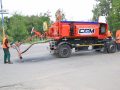 У Покровську продовжується ямковий ремонт доріг. На вулиці міста виїхав УЯР, придбаний за майже два мільйони бюджетних гривень