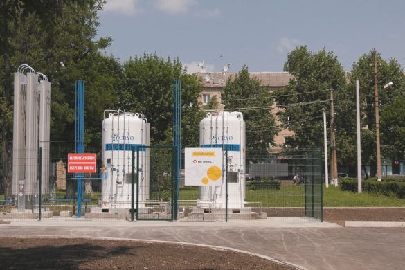 У Покровську відкрили кисневу станцію, побудовану за підтримки компанії «Метінвест»