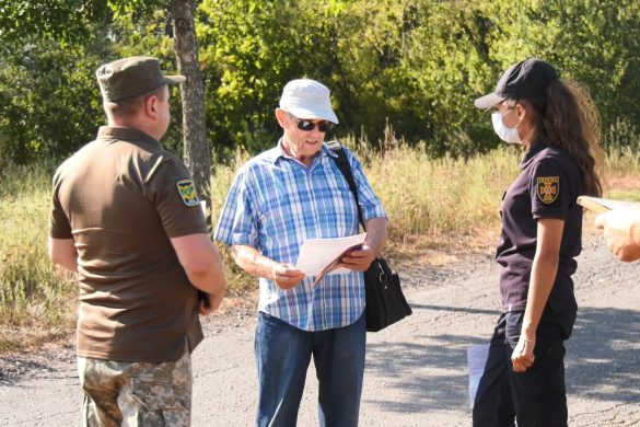 Літо позаду, а от небезпека - ні! Рятувальники продовжують попереджувальні рейди