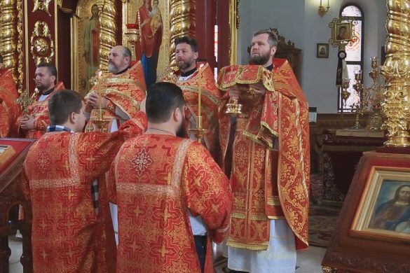 Вшанування святої Параскеви П’ятниці та річниця освячення. У Свято-Михайлівському храмі пройшло урочисте богослужіння