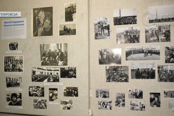 Десятки знімків та особисті речі. Відкрилась виставка «ФотоСпадщина Миколи Білоконя»
