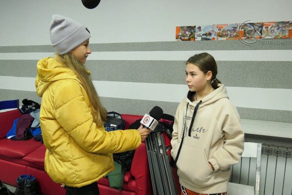 Не дівчачий мотоспорт:  як підкорюють залізних коней юні леді та чи дадуть вони фору хлопчакам?