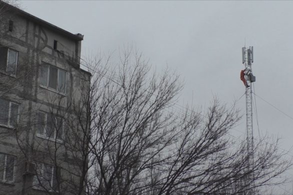 У Добропіллі мешканці виступили проти встановлення вежі стільникового зв’язку