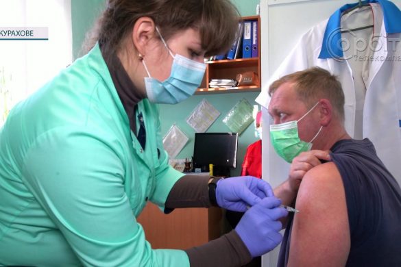 На варті безпечної праці. Колектив СІМЗ долучився до кампанії щеплень проти COVID-19