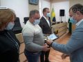На Донеччині багатодітні сім’ї, діти-сироти та спортсмени отримали сертифікати на житло, автомобілі та спортивний інвентар